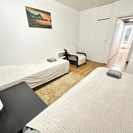 3-room In Center, Parking *
