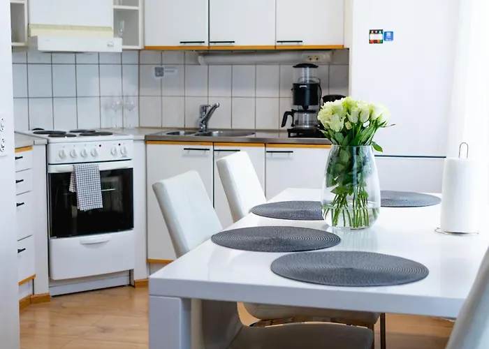 3-room In Center, Parking Apartamento *